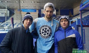 Новости: Школьник из Татарска съездил с хоккеистами 
