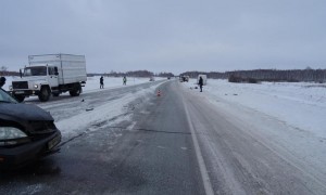 Новости: В Татарском районе в аварии на трассе \\\"Иртыш\\\" пострадала женщина 