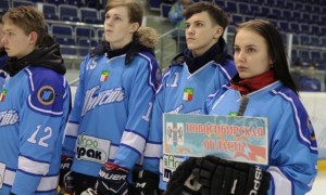 Новости: Хоккеистку из Татарского района пригласили на сборы в уфимскую 
